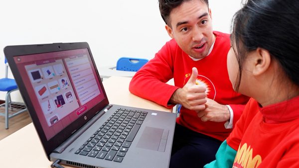 格蘭AI口語教練課